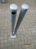 Leuningstaander lengte 1130mm op Voetplaat vv Gat (2 stuks)